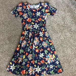 Unicorn HTF LuLaRoe Amelia dress. Size xs.